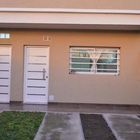 Mendoza Apartments Ezeiza Airport Luis Guillon Екстериор снимка