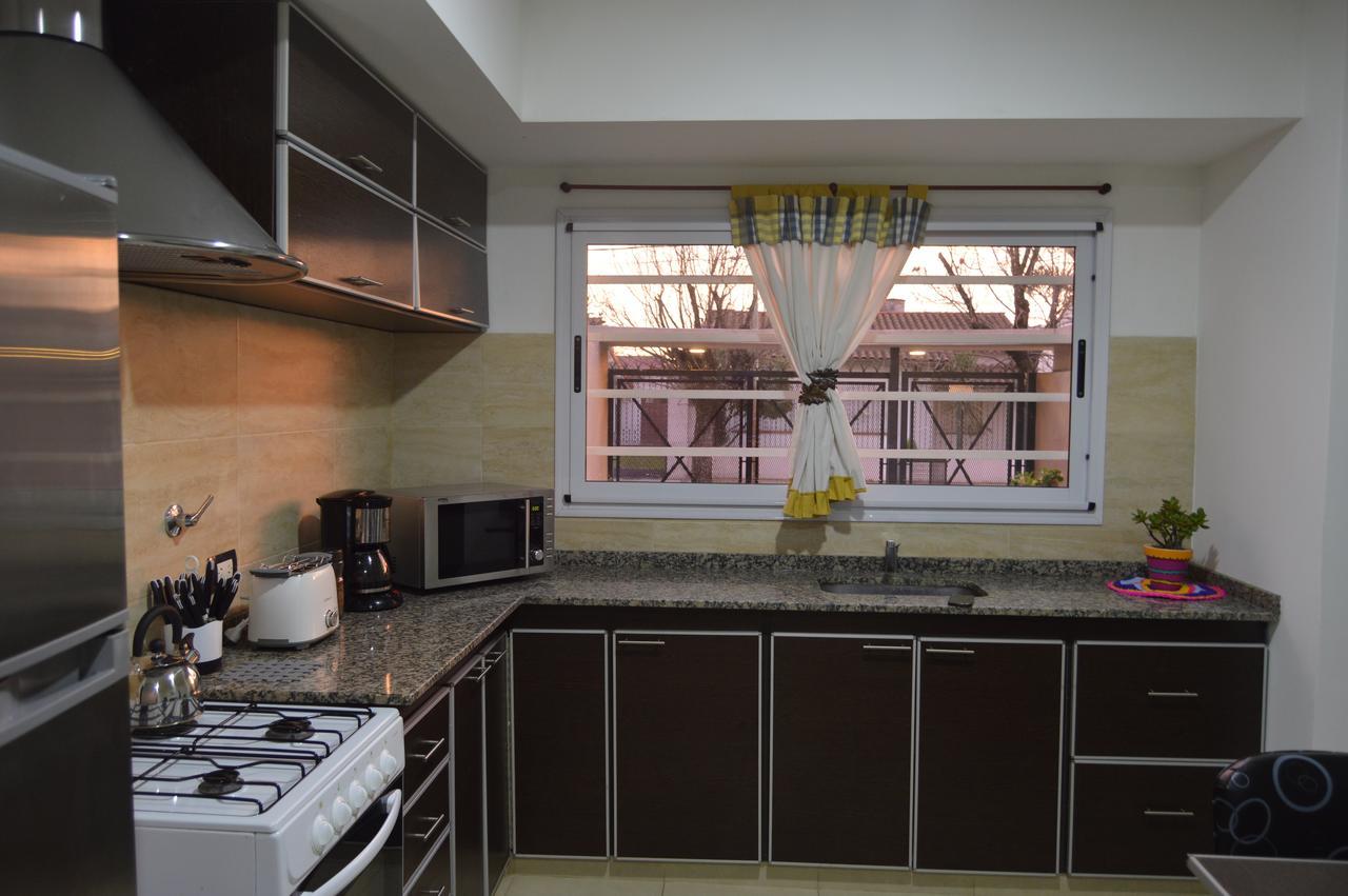 Mendoza Apartments Ezeiza Airport Luis Guillon Екстериор снимка