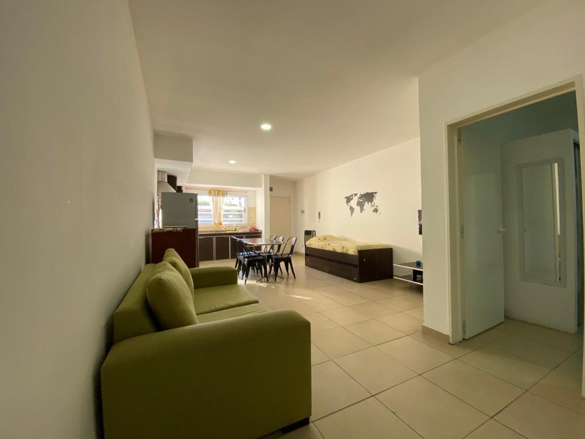 Mendoza Apartments Ezeiza Airport Luis Guillon Екстериор снимка