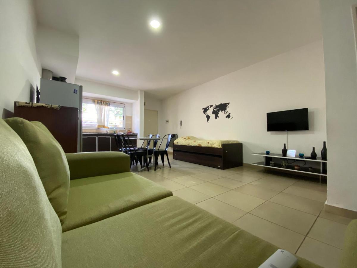 Mendoza Apartments Ezeiza Airport Luis Guillon Екстериор снимка