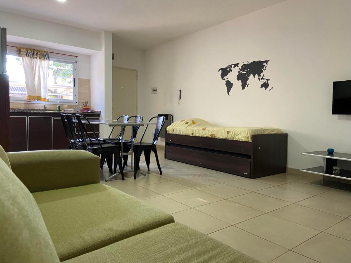 Mendoza Apartments Ezeiza Airport Luis Guillon Екстериор снимка